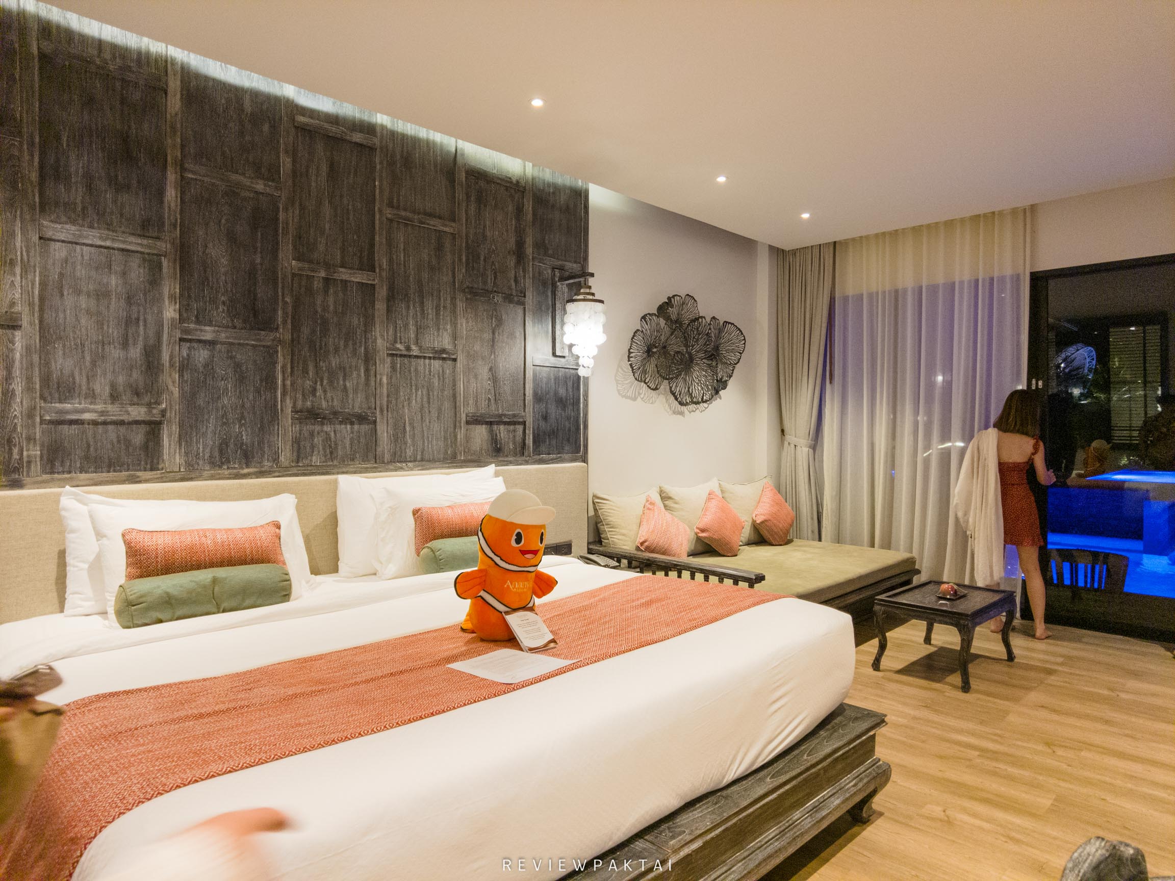  ห้องพักน่ารักๆ-สีขาวปนส้มสไตล์มินิมอลนิดๆ ที่พักหลีเป๊ะ,ที่พักสตูล,ที่พักติดทะเล,เกาะหลีเป๊ะ,ananya,resort,lipe